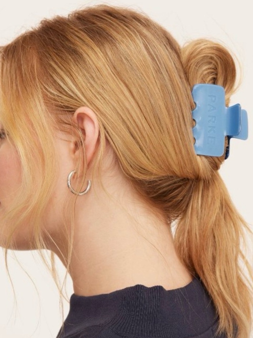 Parke x Target 🎯 Blue Hair Claw Clip - NWT